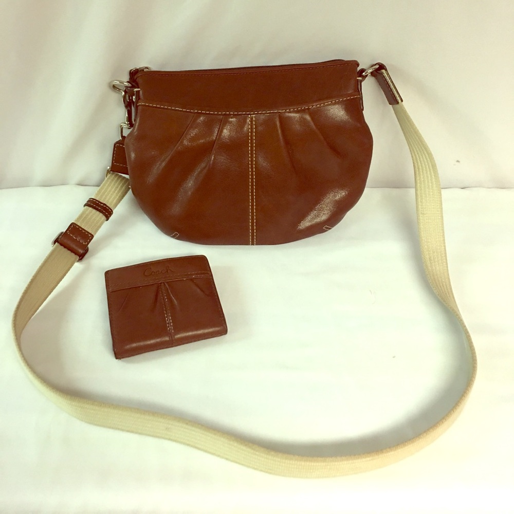 Coach leather crossbody bag with wallet